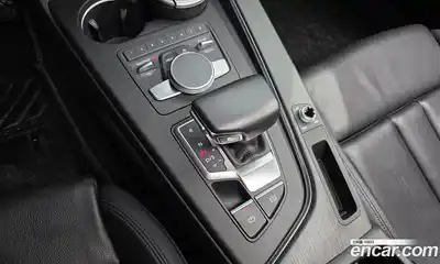 Audi A4 2018 2.0 Автомат в Москве № 593352, миниатюра 9