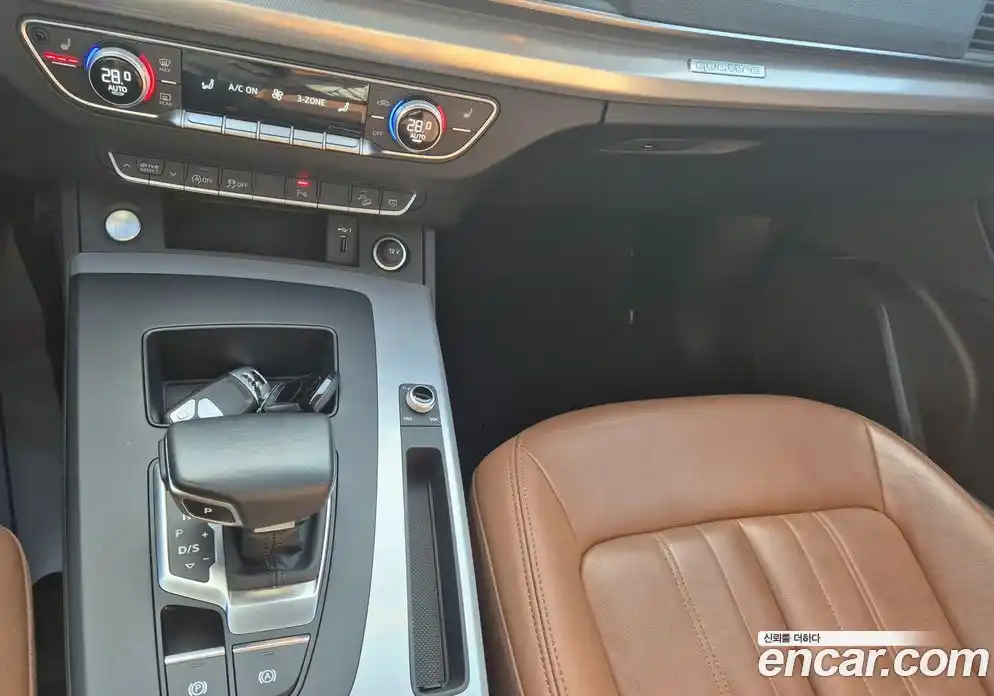 Audi Q5 2021 2.0 Автомат в Москве № 593430, фото 19