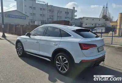 Audi Q5 2021 2.0 Автомат в Москве № 593430, миниатюра 4