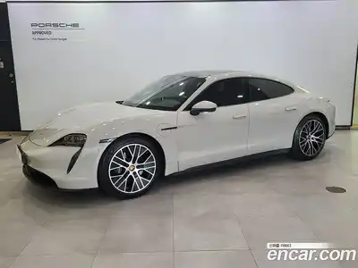 Porsche Taycan, 2023