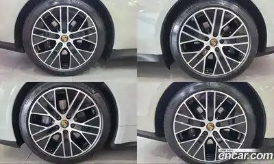 Porsche Taycan 2023 0.1 Автомат в Москве № 594403, миниатюра 7