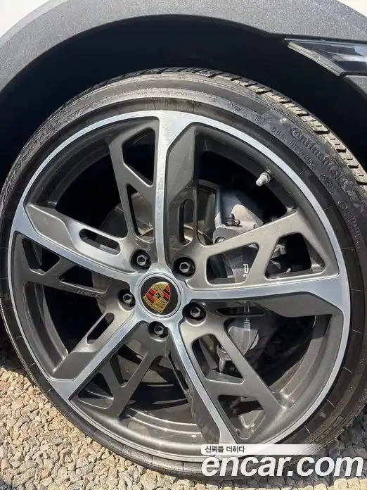 Porsche Taycan 2024 0.1 Автомат в Москве № 594409, фото 6