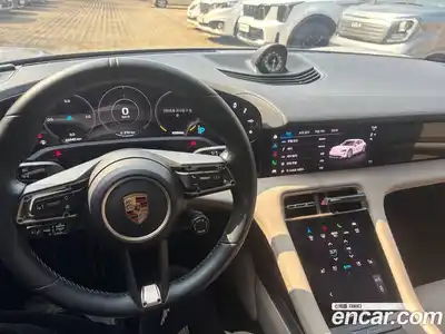 Porsche Taycan 2024 0.1 Автомат в Москве № 594409, миниатюра 9