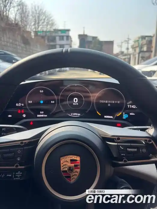 Porsche Taycan 2024 0.1 Автомат в Москве № 594409, фото 10