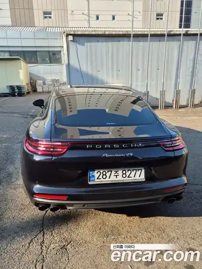 Porsche Panamera 2018 2.9 Автомат в Москве № 594523, миниатюра 5