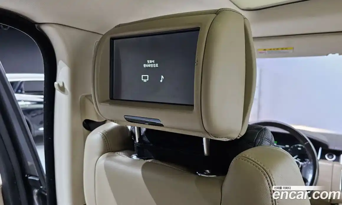 Land Rover Range-Rover 2016 4.4 Автомат в Москве № 594830, фото 18