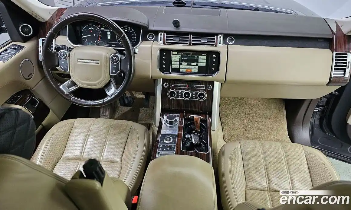 Land Rover Range-Rover 2016 4.4 Автомат в Москве № 594830, фото 7