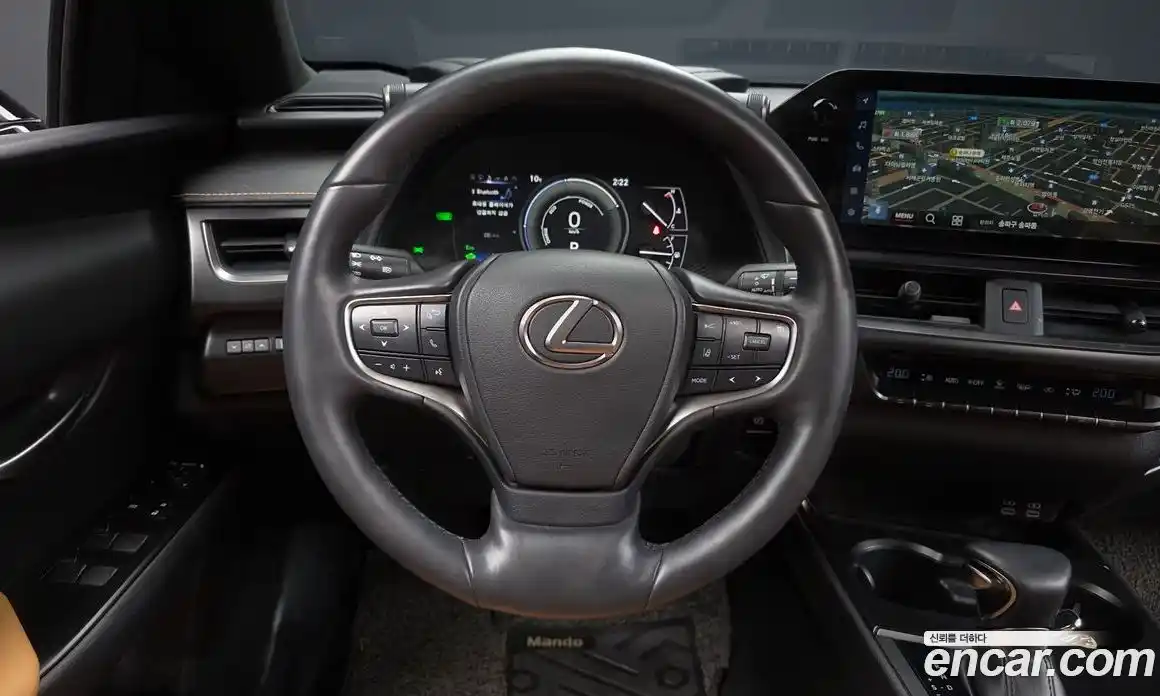 Lexus UX 2024 2.0 Автомат в Москве № 595515, фото 13