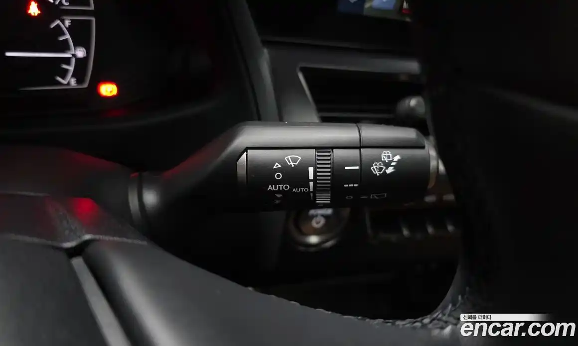 Lexus UX 2024 2.0 Автомат в Москве № 595515, фото 18