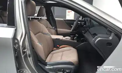 Lexus ES 2024 2.5 Автомат в Москве № 595525, миниатюра 11