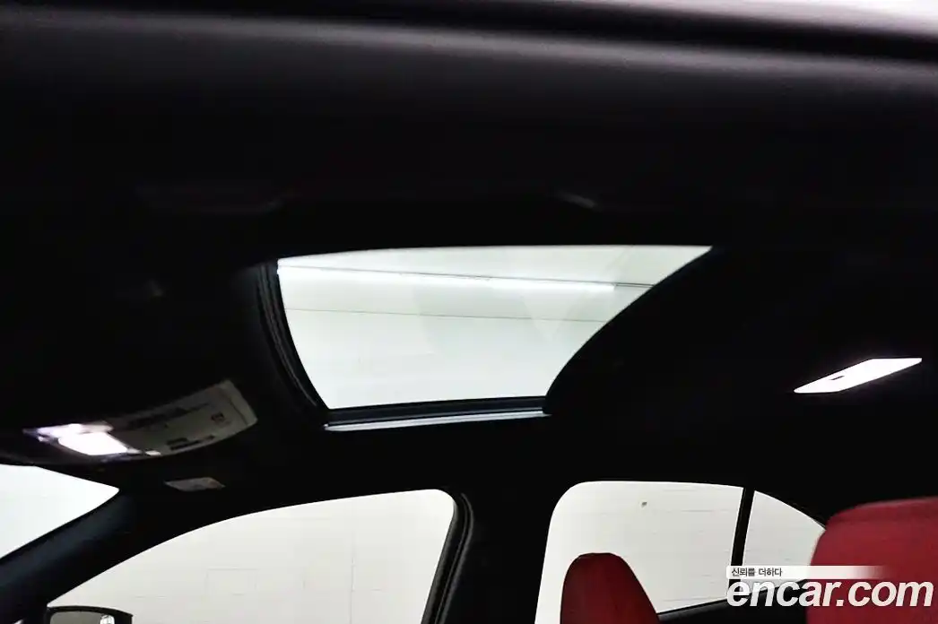 Lexus UX 2021 2.0 Автомат в Москве № 595584, фото 14