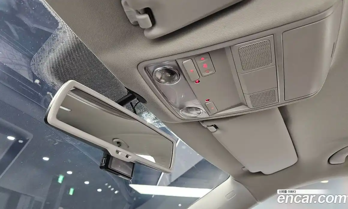 Volkswagen Tiguan 2016 2.0 Автомат в Москве № 595610, фото 15