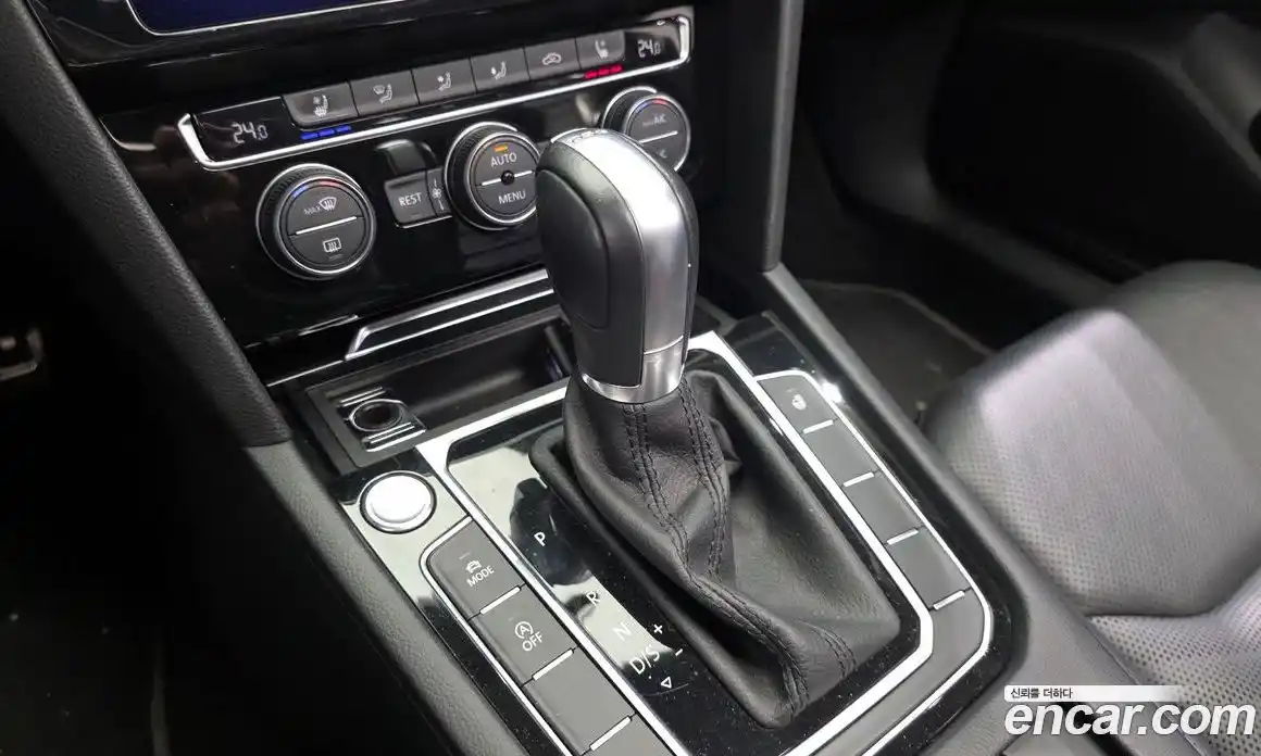 Volkswagen Arteon 2019 2.0 Автомат в Москве № 595625, фото 9