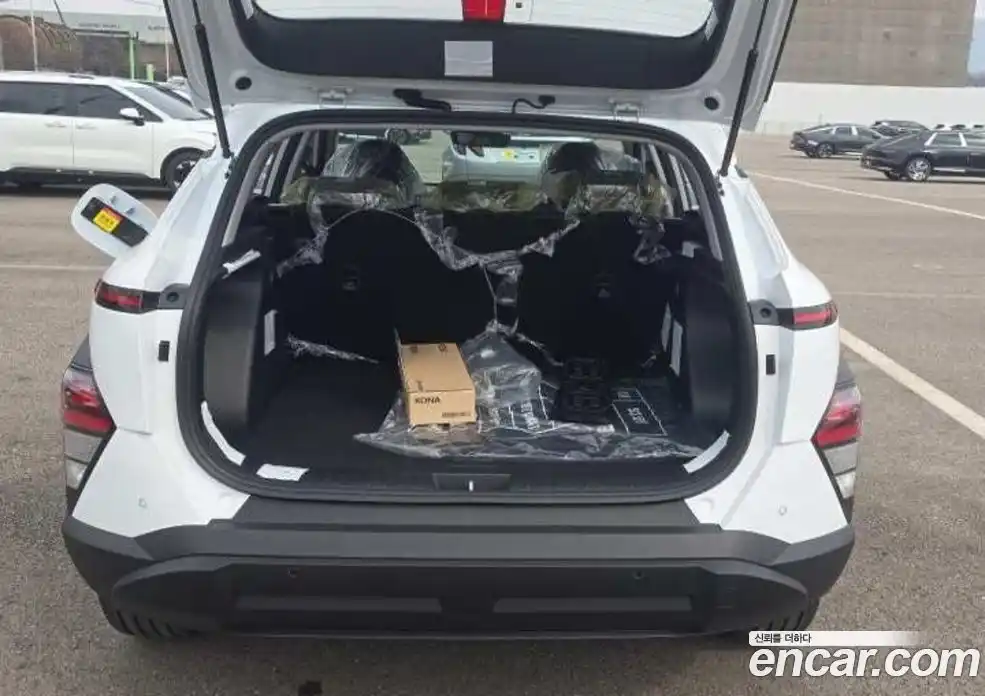 Hyundai Kona 2026 1.6 Автомат в Москве № 607409, фото 9