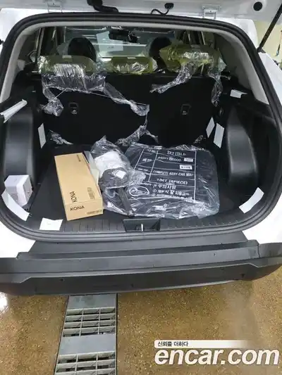 Hyundai Kona 2026 1.6 Автомат в Москве № 607417, миниатюра 12