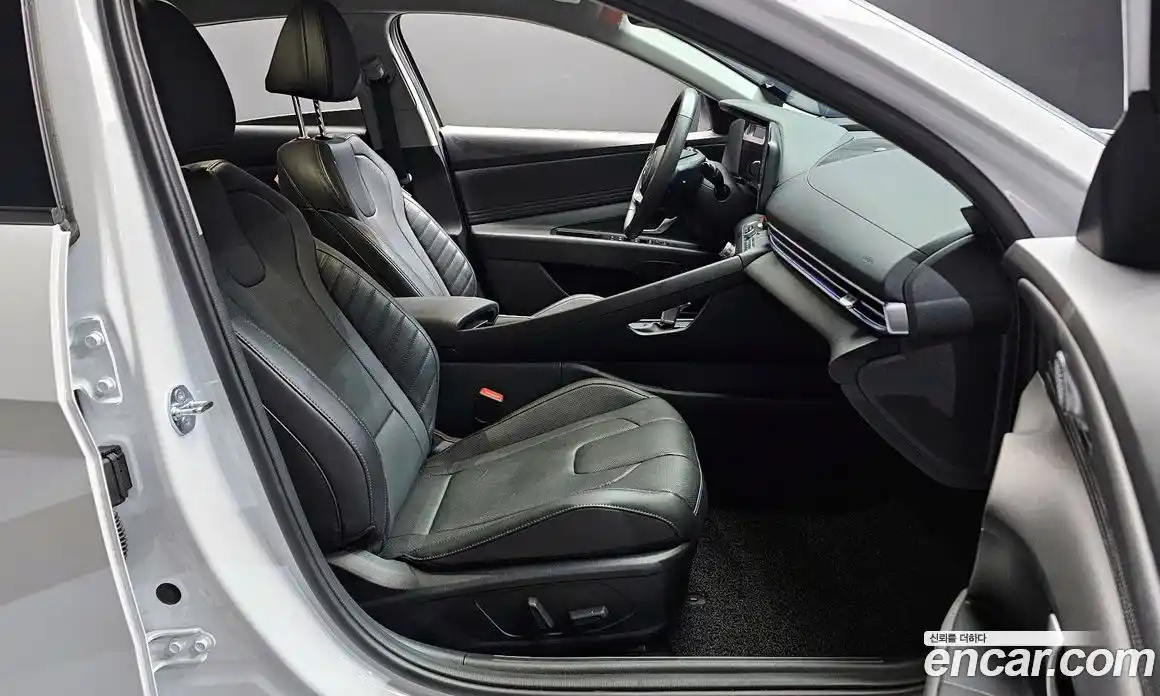 Hyundai Avante 2025 1.6 Автомат в Москве № 607929, фото 11