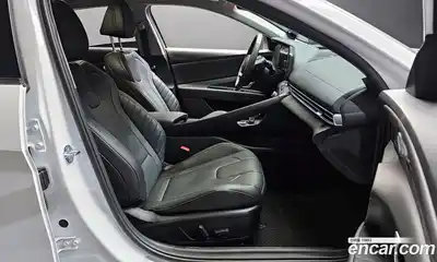 Hyundai Avante 2025 1.6 Автомат в Москве № 607929, миниатюра 11