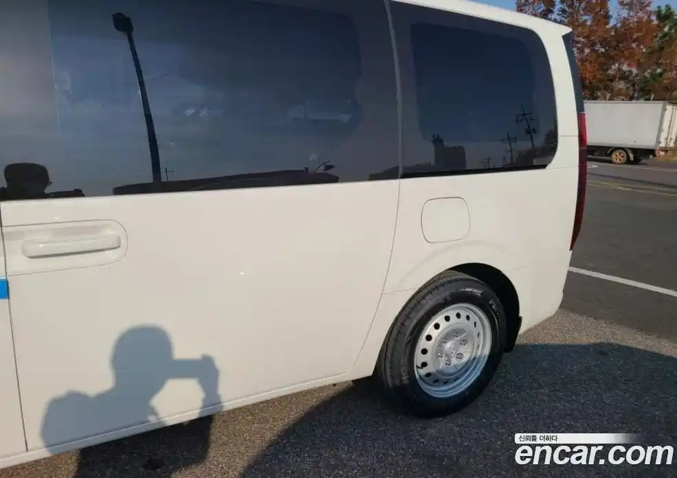 Hyundai Staria 2023 2.2 Автомат в Москве № 607956, фото 8