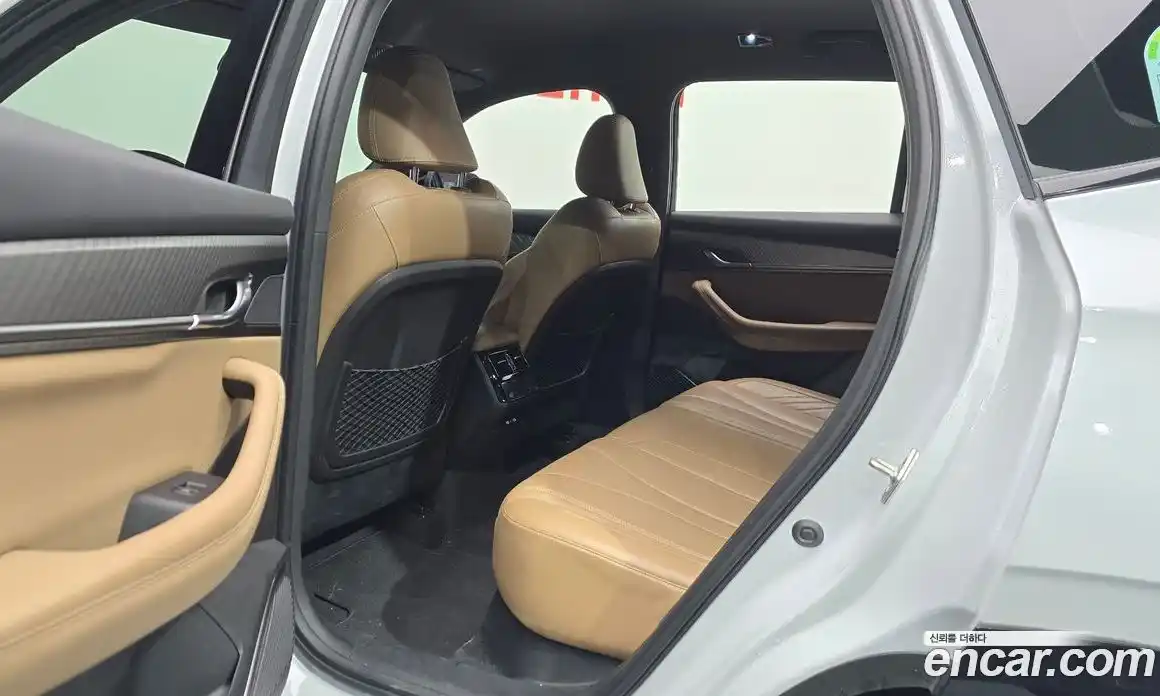 Renault Grand Koleos 2025 1.5 Автомат в Москве № 608285, фото 12