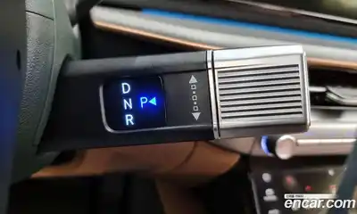 Hyundai Grandeur 2023 1.6 Автомат в Москве № 608381, миниатюра 9