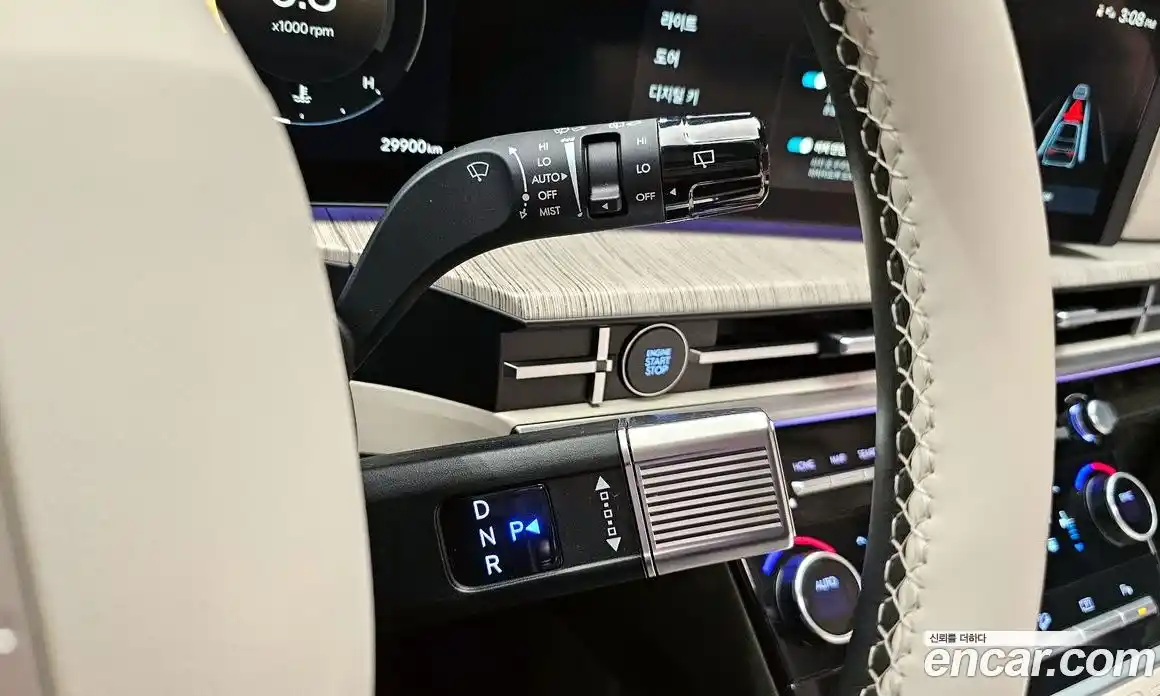 Hyundai Santa Fe 2024 2.5 Автомат в Москве № 608559, фото 9