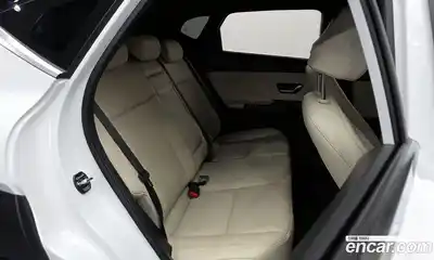 Hyundai Kona 2023 1.6 Автомат в Москве № 608701, миниатюра 11