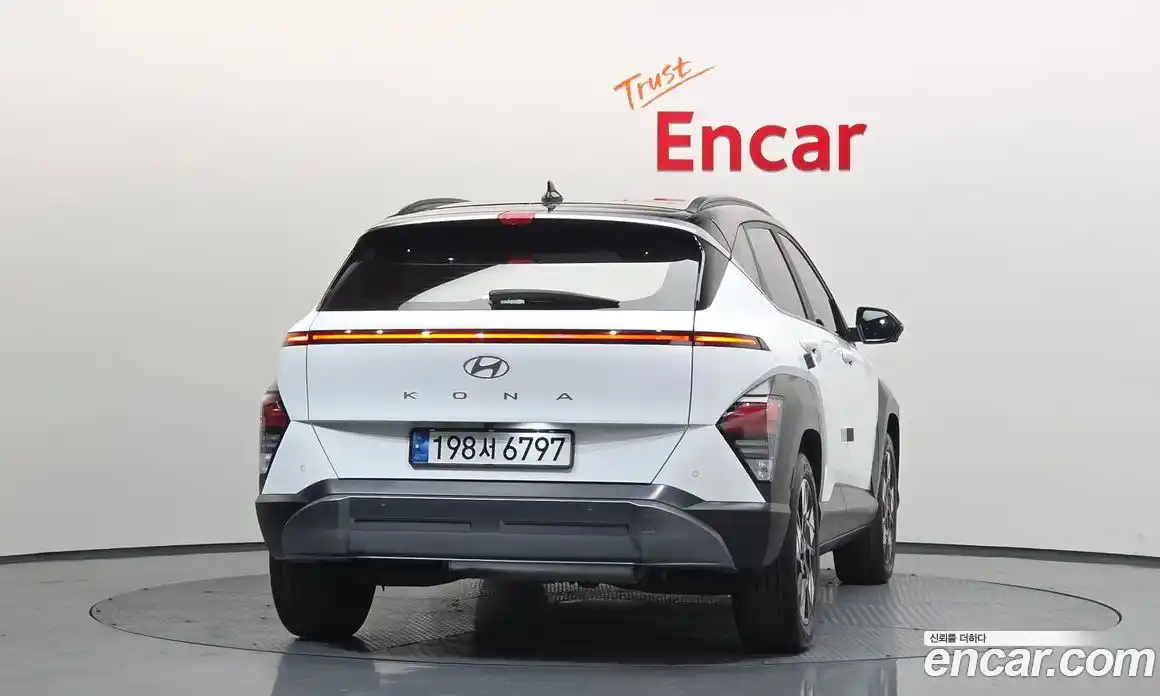 Hyundai Kona 2023 1.6 Автомат в Москве № 608701, фото 3