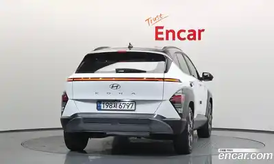 Hyundai Kona 2023 1.6 Автомат в Москве № 608701, миниатюра 3