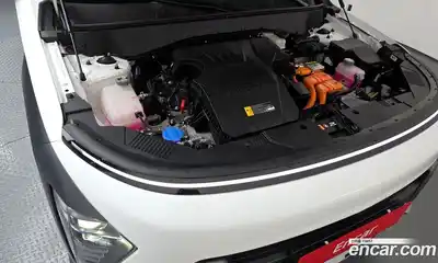 Hyundai Kona 2023 1.6 Автомат в Москве № 608701, миниатюра 5