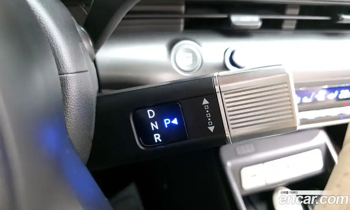 Hyundai Kona 2023 1.6 Автомат в Москве № 608701, фото 8