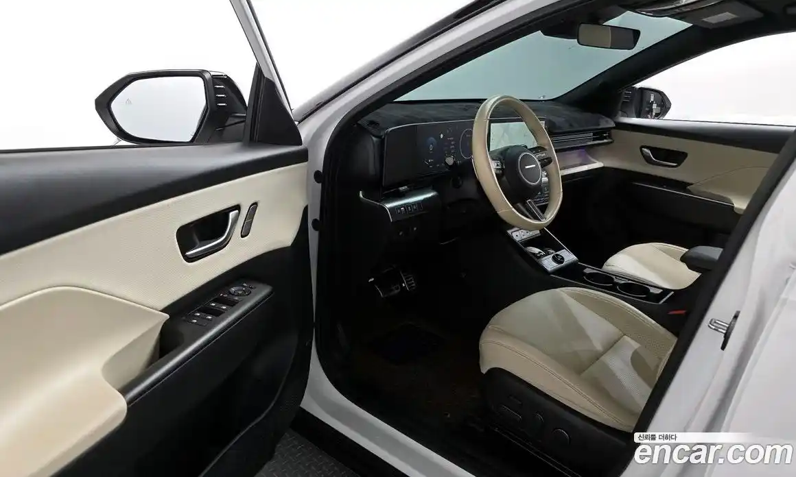 Hyundai Kona 2023 1.6 Автомат в Москве № 608701, фото 9