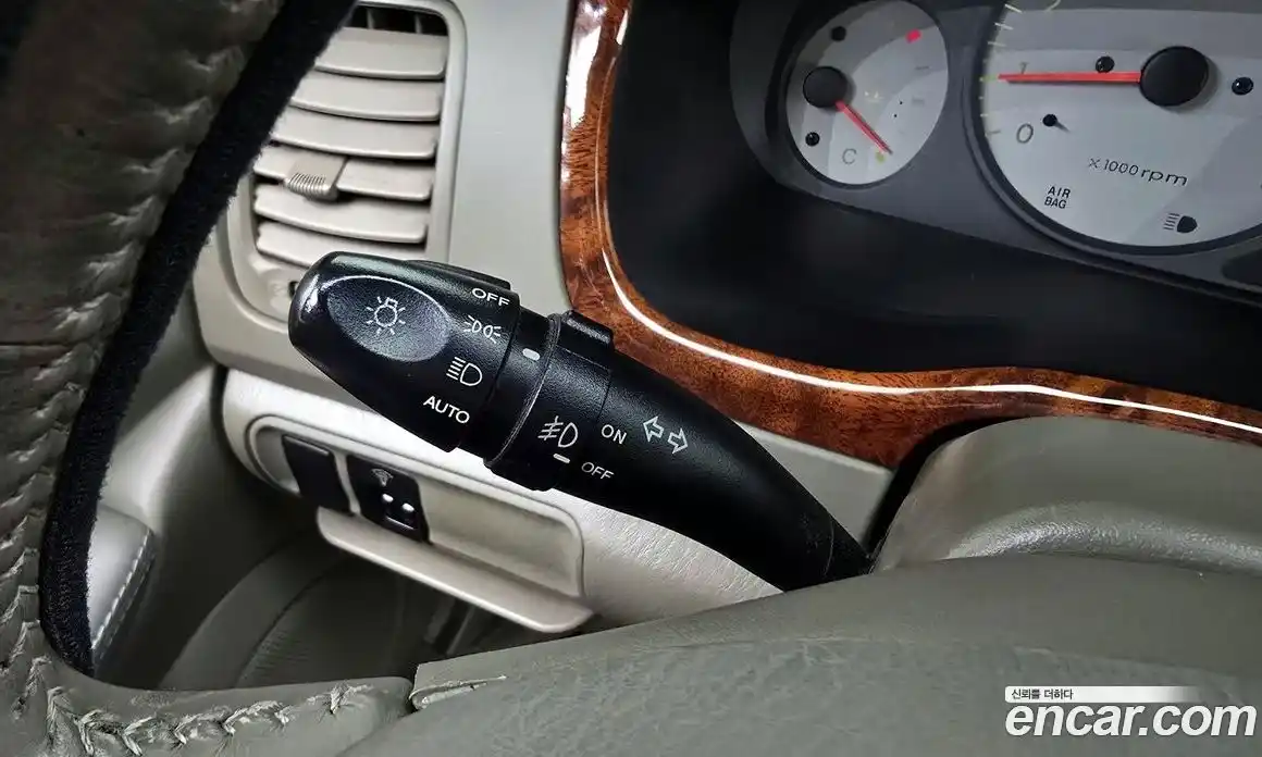 Hyundai Sonata 2000 2.0 Автомат в Москве № 608732, фото 18