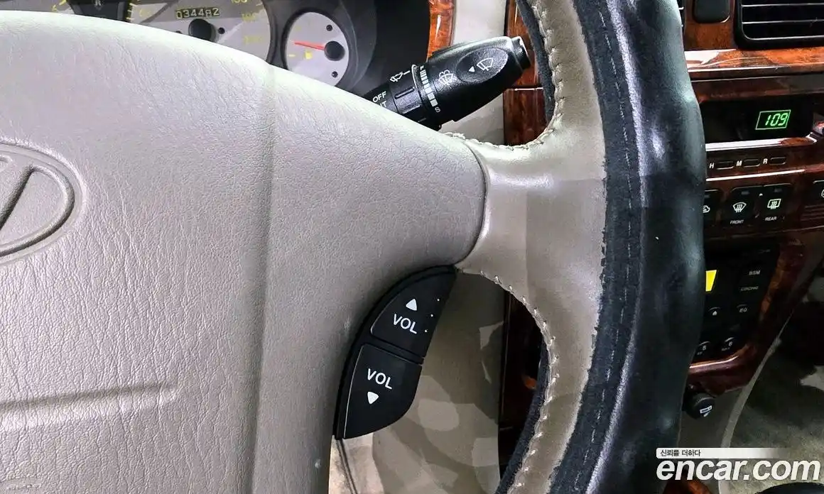 Hyundai Sonata 2000 2.0 Автомат в Москве № 608732, фото 19