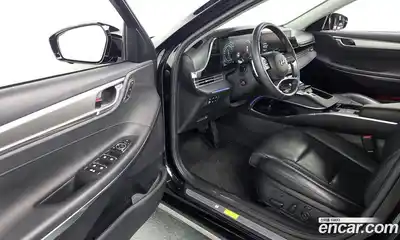 Hyundai Grandeur 2023 2.4 Автомат в Москве № 608841, миниатюра 11