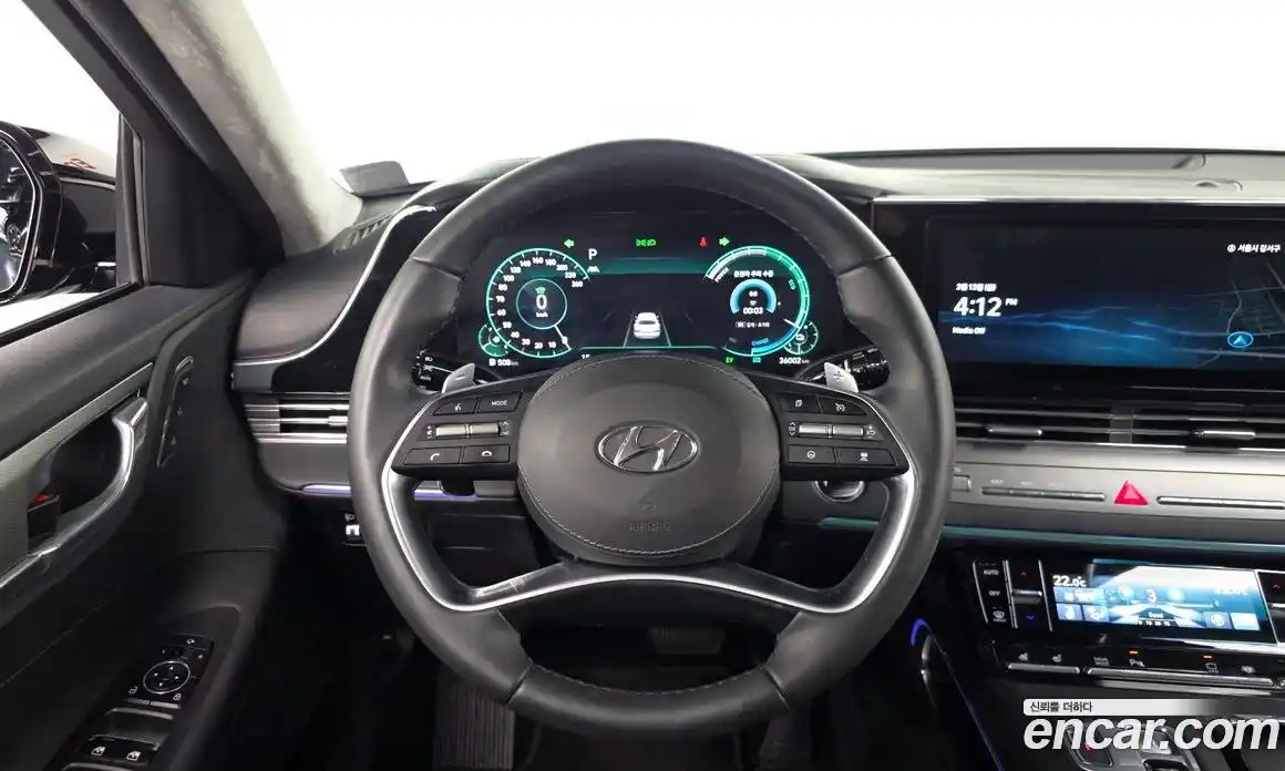 Hyundai Grandeur 2023 2.4 Автомат в Москве № 608841, фото 13