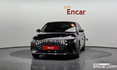 Hyundai Grandeur 2023 2.4 Автомат в Москве № 608841, миниатюра 3