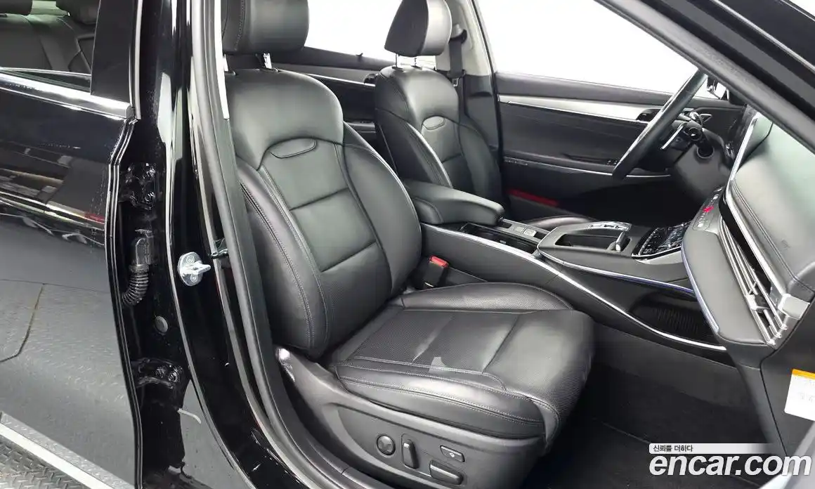 Hyundai Grandeur 2023 2.4 Автомат в Москве № 608841, фото 10