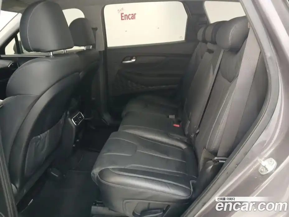 Hyundai Santa Fe 2022 2.2 Автомат в Москве № 608852, фото 10