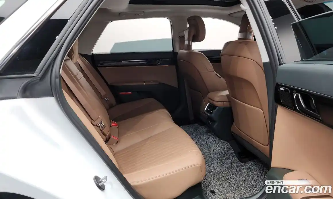 Hyundai Grandeur 2025 1.6 Автомат в Москве № 608987, фото 12