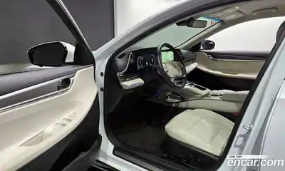 Hyundai Grandeur 2022 2.4 Автомат в Москве № 608991, миниатюра 11