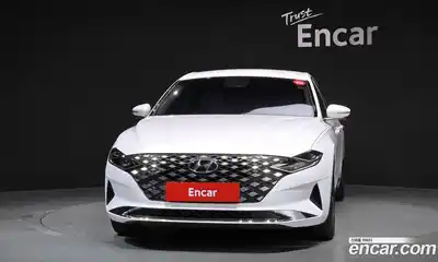 Hyundai Grandeur 2022 2.4 Автомат в Москве № 608991, миниатюра 3