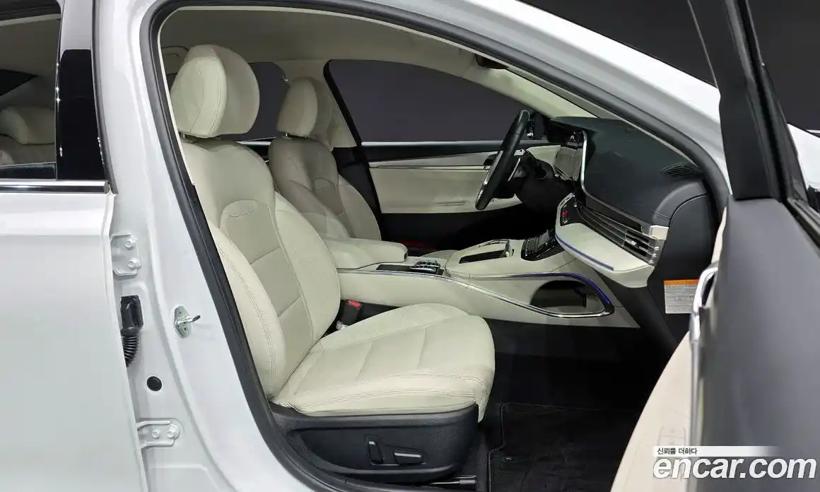 Hyundai Grandeur 2022 2.4 Автомат в Москве № 608991, фото 10