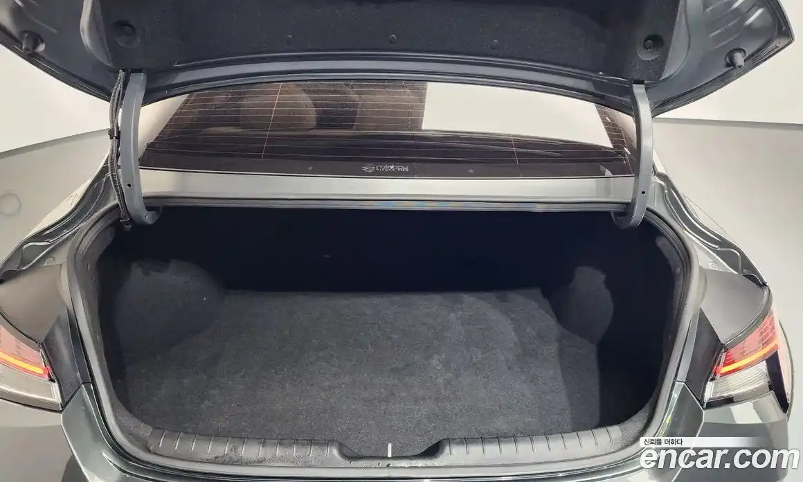 Hyundai Avante 2022 1.6 Автомат в Москве № 609145, фото 20