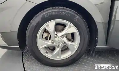 Hyundai Avante 2022 1.6 Автомат в Москве № 609145, миниатюра 5