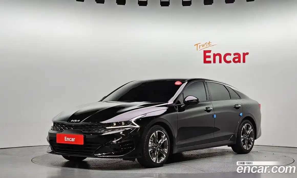 Kia K5 2023 1.6 Автомат в Москве № 609354, фото 1