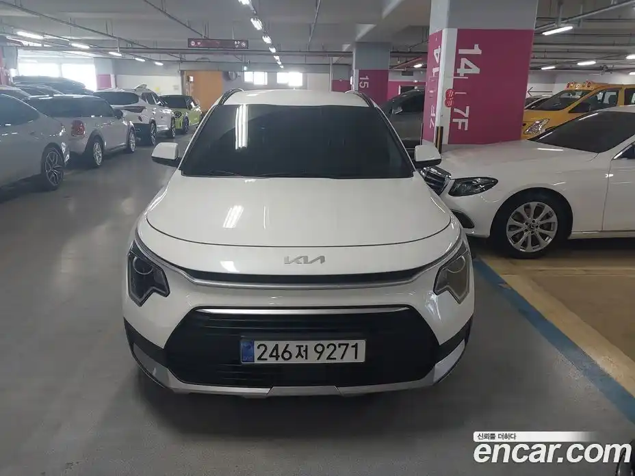 Kia Niro 2025 1.6 Автомат в Москве № 609421, фото 3