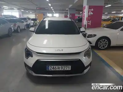 Kia Niro 2025 1.6 Автомат в Москве № 609421, миниатюра 3