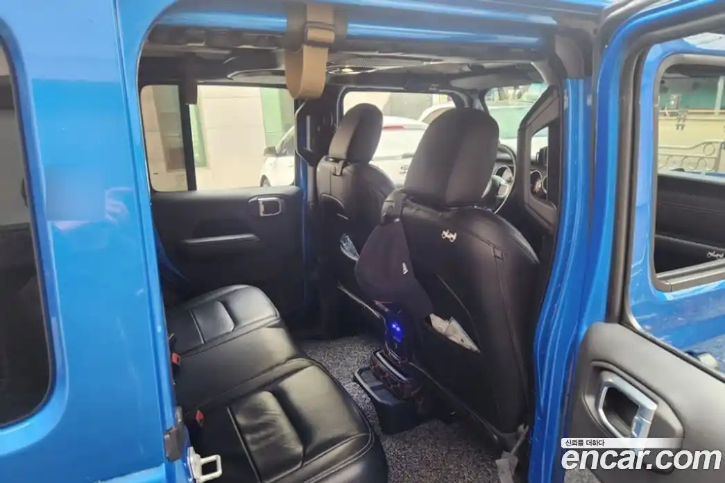 Jeep Wrangler 2021 2.0 Автомат в Москве № 609473, фото 11