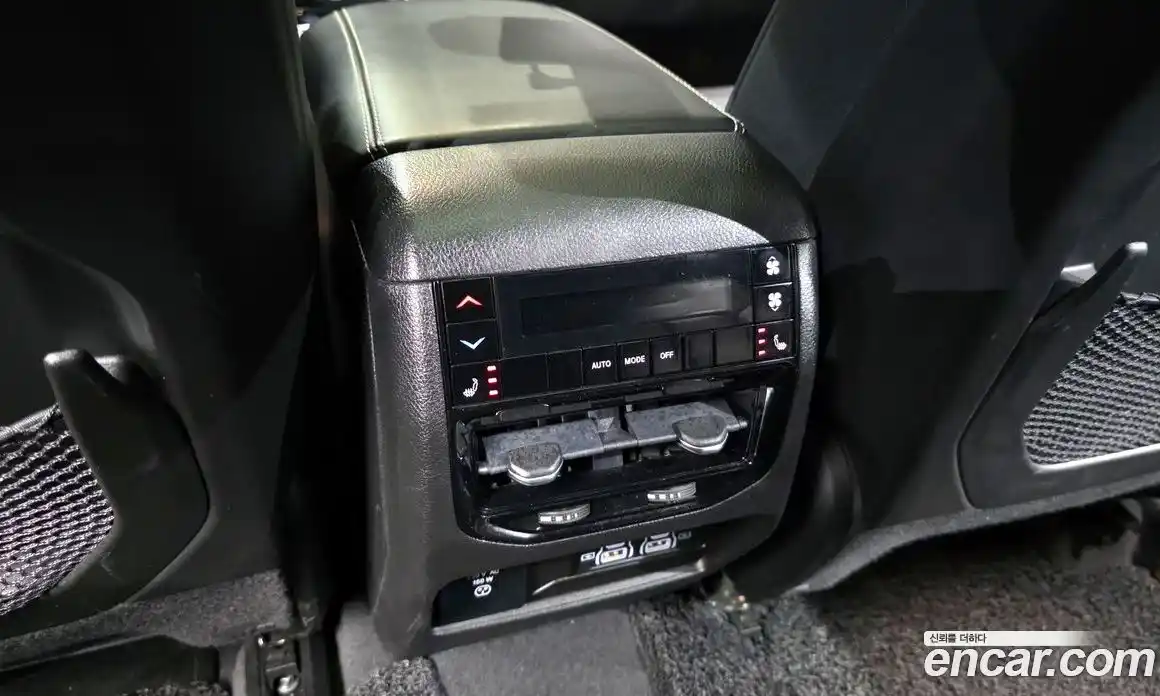 Jeep Cherokee 2022 3.6 Автомат в Москве № 609648, фото 18