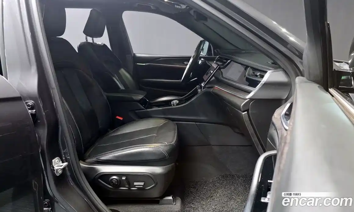 Jeep Cherokee 2022 3.6 Автомат в Москве № 609648, фото 10